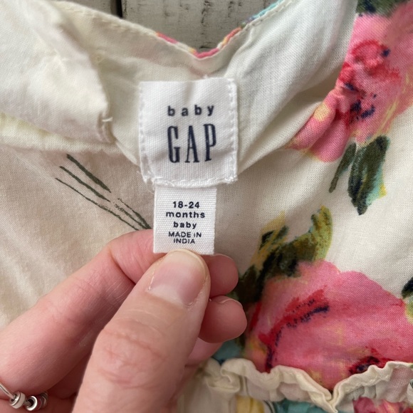 Baby Gap Floral Dress - Picture 5 of 6